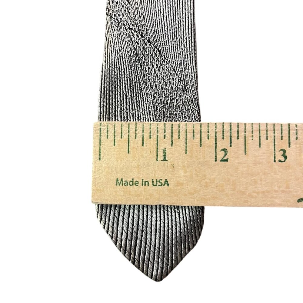 Vintage Gray Black Red Skinny Tie 1.75” w - Picture 5 of 8